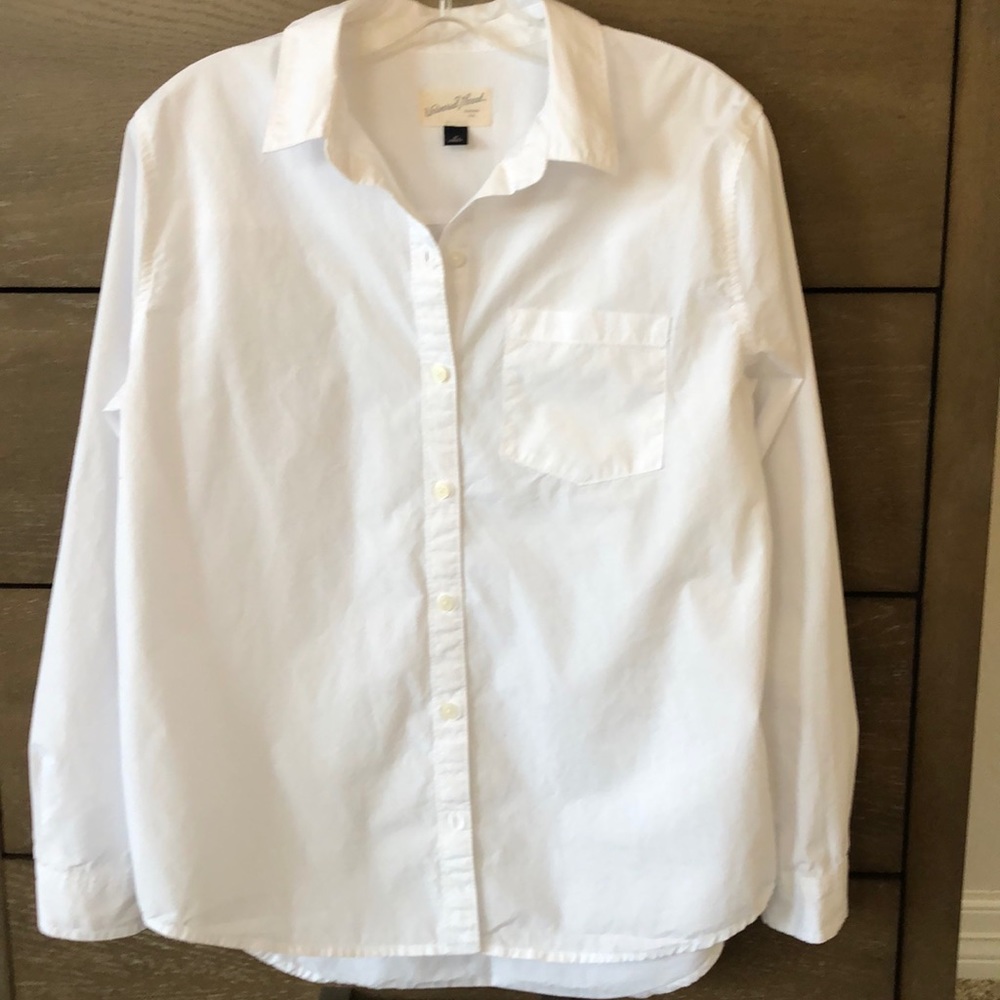 Universal Thread White Button Down Shirt M